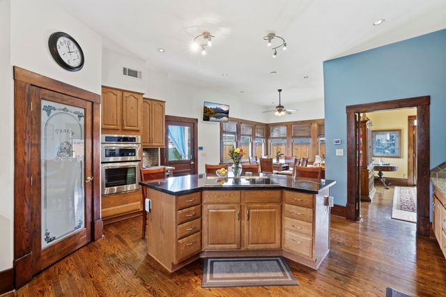 3222 Morrison Street, Houston, TX 77009