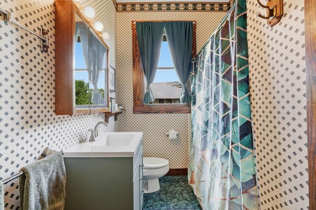 3222 Morrison Street, Houston, TX 77009