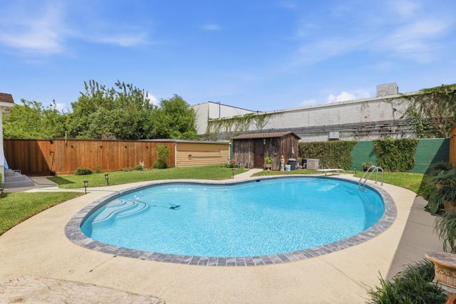 3222 Morrison Street, Houston, TX 77009