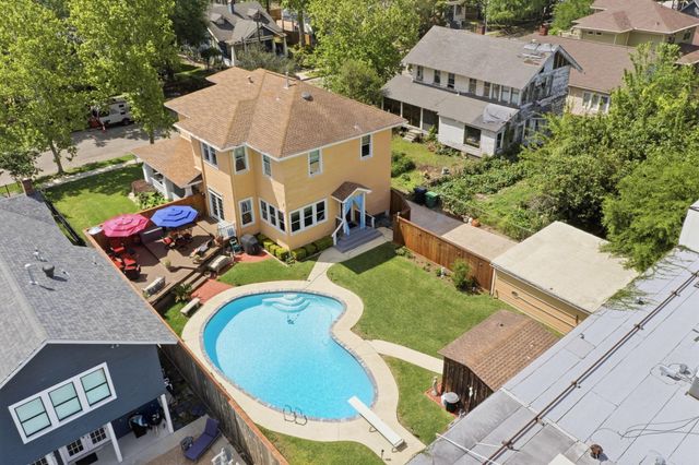 3222 Morrison Street, Houston, TX 77009