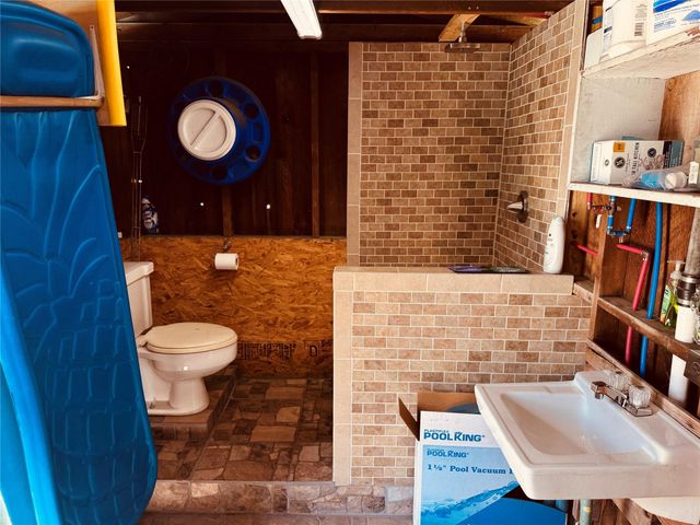 3222 Morrison Street, Houston, TX 77009