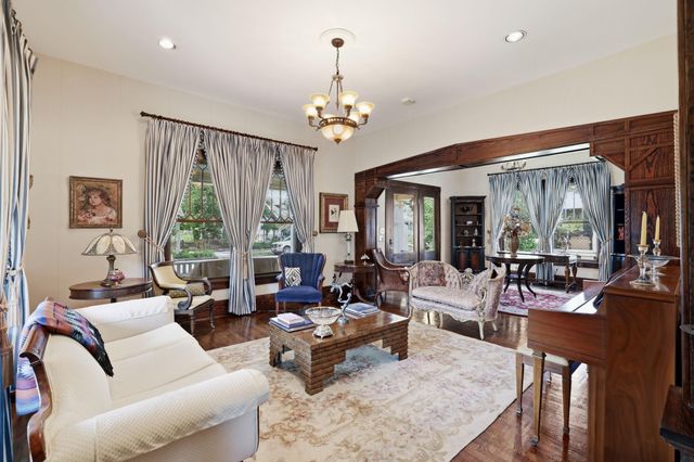 3222 Morrison Street, Houston, TX 77009