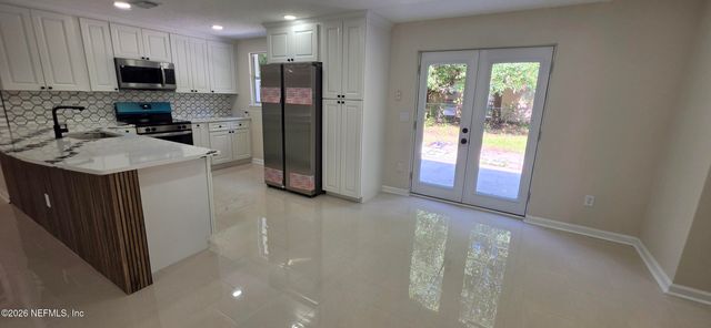 5200 BRENTVIEW Terrace, Jacksonville, FL 32210
