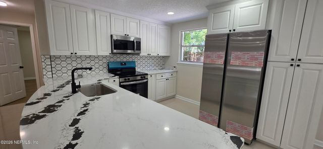 5200 BRENTVIEW Terrace, Jacksonville, FL 32210