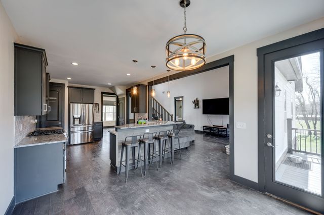 2864 Garners Creek Rd, Dickson, TN 37055