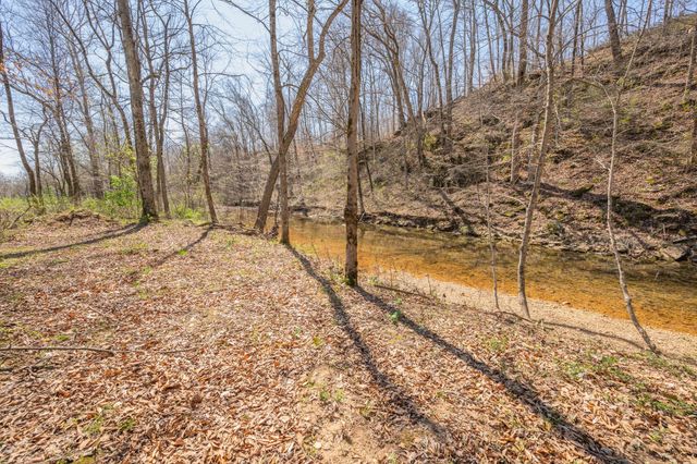 2864 Garners Creek Rd, Dickson, TN 37055