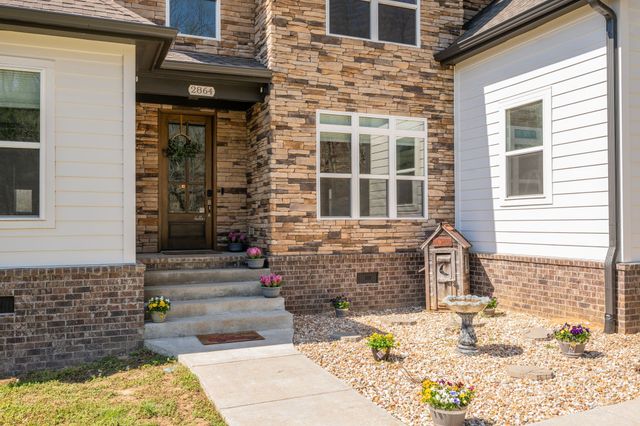 2864 Garners Creek Rd, Dickson, TN 37055