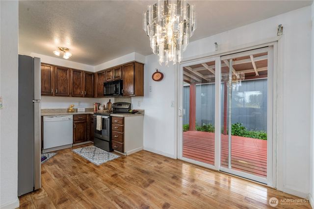727 Salzburg Lane SE, Olympia, WA 98513