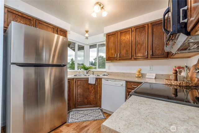 727 Salzburg Lane SE, Olympia, WA 98513