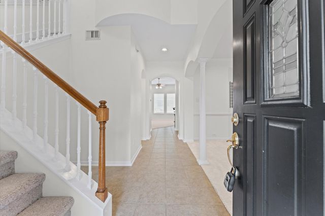 2411 Clippers Square, Houston, TX 77058