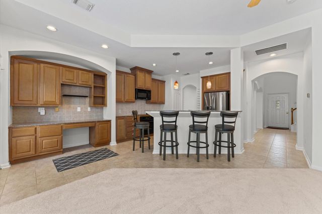 2411 Clippers Square, Houston, TX 77058