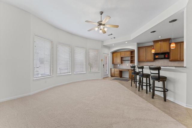 2411 Clippers Square, Houston, TX 77058