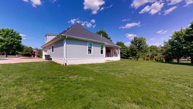 730 Hamilton Dr, Gallatin, TN 37066