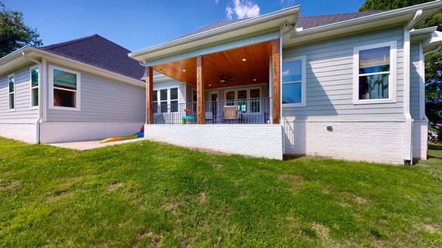 730 Hamilton Dr, Gallatin, TN 37066