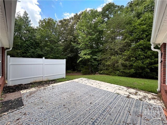 210 Lexington Circle, Athens, GA 30605
