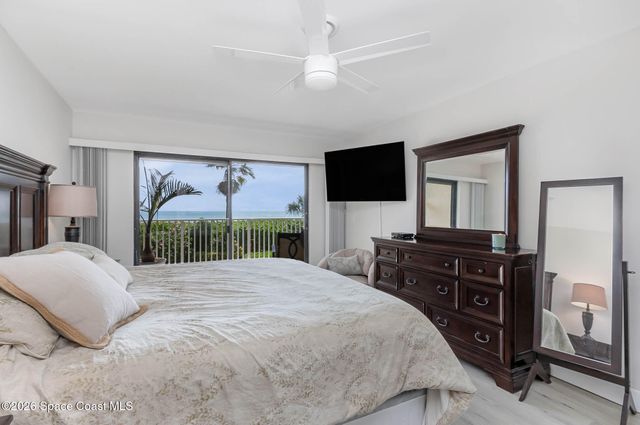 1525 S Atlantic Avenue 203, Cocoa Beach, FL 32931