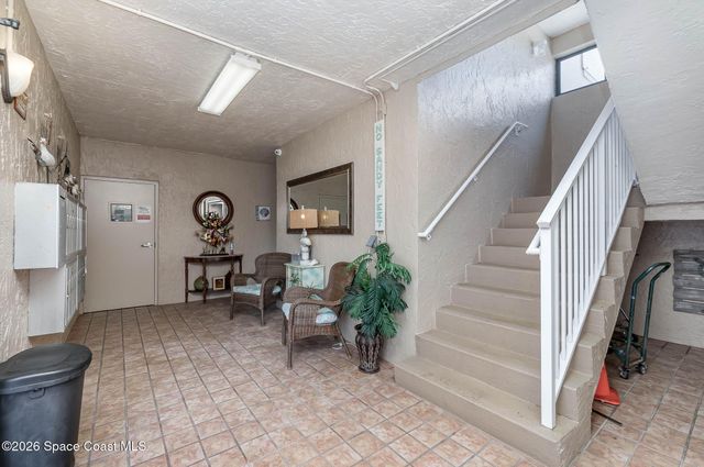 1525 S Atlantic Avenue 203, Cocoa Beach, FL 32931