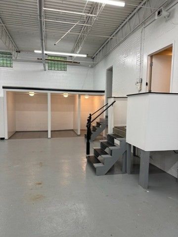 1202 Electric Ave, Braddock, PA 15112