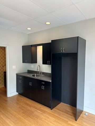 1202 Electric Ave, Braddock, PA 15112