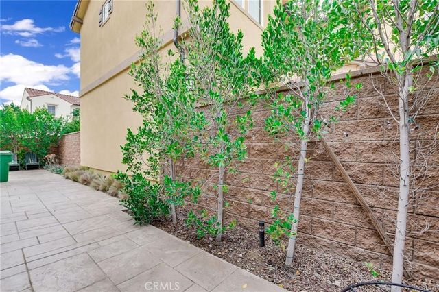 20831 W Acorn, Porter Ranch, CA 91326