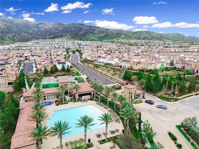 20831 W Acorn, Porter Ranch, CA 91326