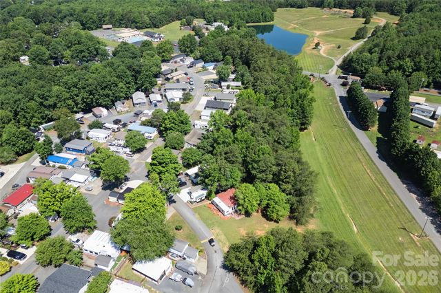 107 Dove Lane, New London, NC 28127