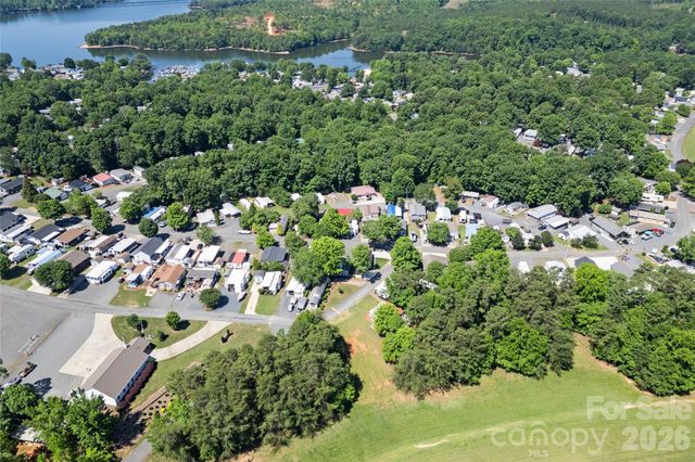 107 Dove Lane, New London, NC 28127
