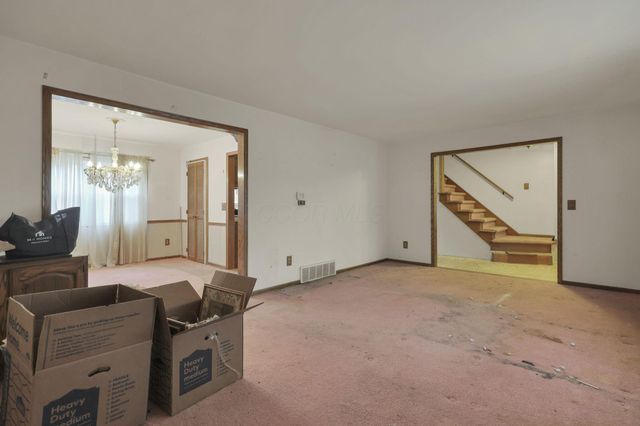 6175 Headley Road, Columbus, OH 43230