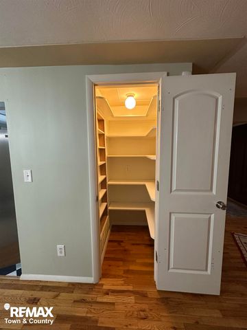 1137 S Graham Road, Flint Twp, MI 48532