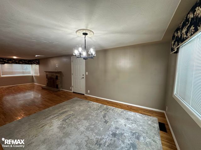 1137 S Graham Road, Flint Twp, MI 48532