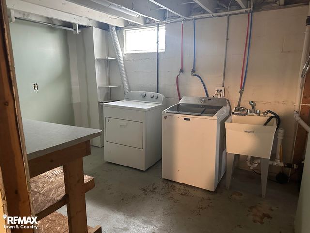 1137 S Graham Road, Flint Twp, MI 48532