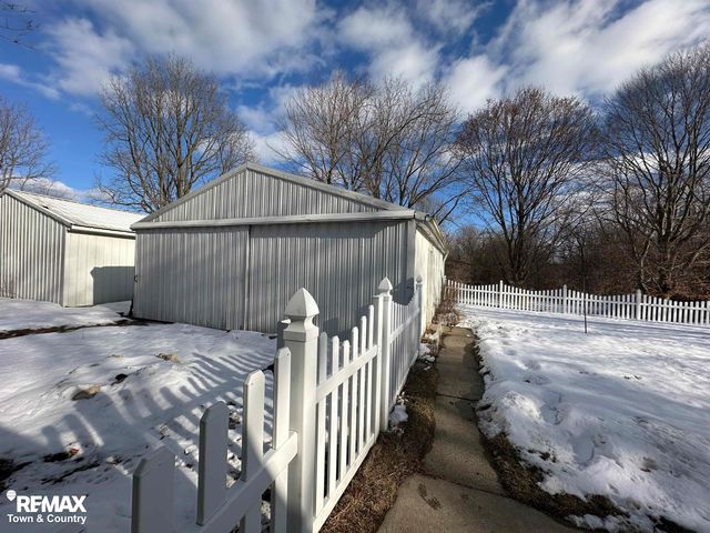 1137 S Graham Road, Flint Twp, MI 48532