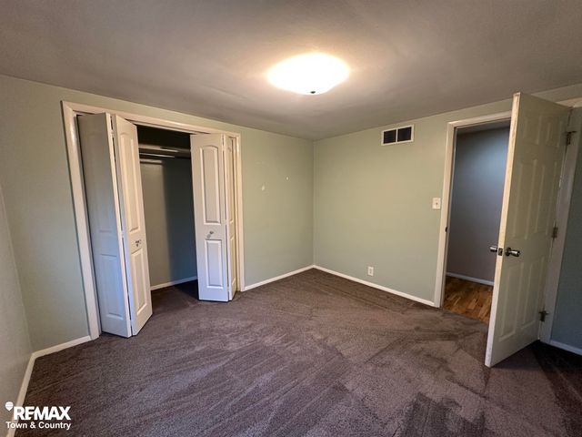 1137 S Graham Road, Flint Twp, MI 48532