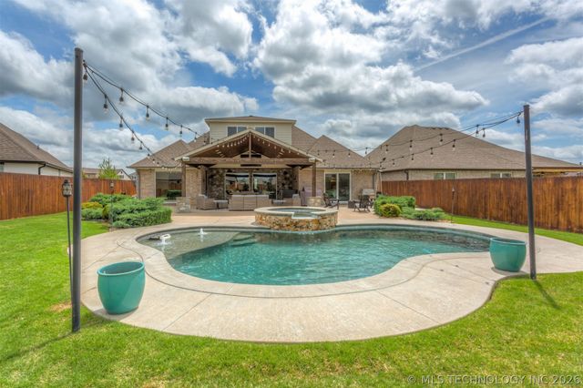 12528 S 75th East Avenue, Bixby, OK 74008