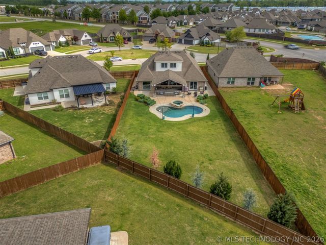 12528 S 75th East Avenue, Bixby, OK 74008
