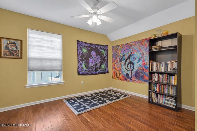 8 Cabin Brook Crescent Crest, Manchester, NJ 08759