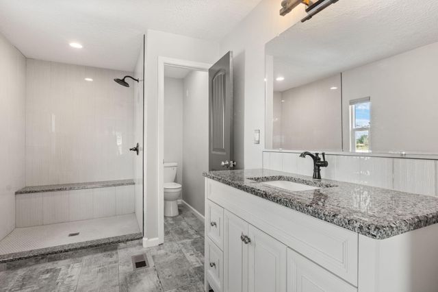 5373 RAGLIN Avenue SW, Albuquerque, NM 87121