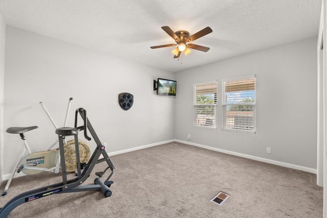 5373 RAGLIN Avenue SW, Albuquerque, NM 87121