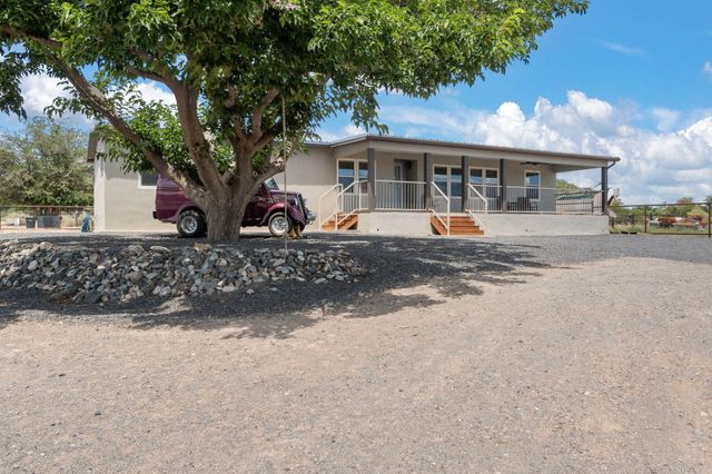 5373 RAGLIN Avenue SW, Albuquerque, NM 87121