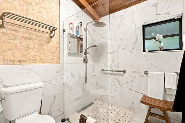 521 NW 78th Way, Plantation, FL 33324