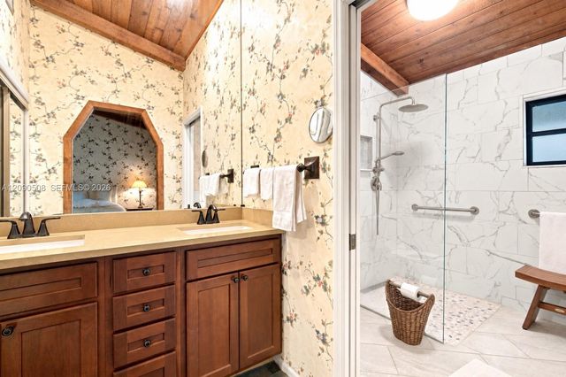 521 NW 78th Way, Plantation, FL 33324