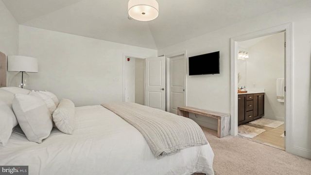 125 LARRABEE WAY, Royersford, PA 19468