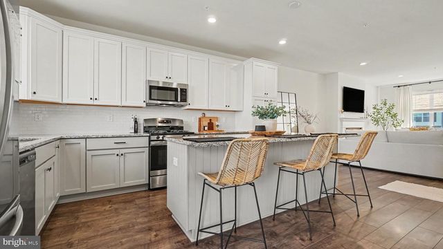 125 LARRABEE WAY, Royersford, PA 19468