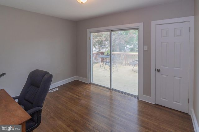 35 W HOLLY AVE, Oaklyn, NJ 08107