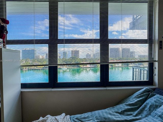 10101 E Bay Harbor Dr 504, Bay Harbor Islands, FL 33154