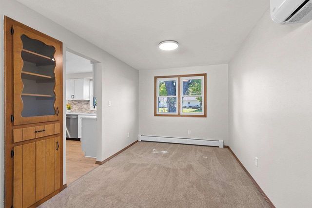406 ST JUDE STREET, Green Bay, WI 54303