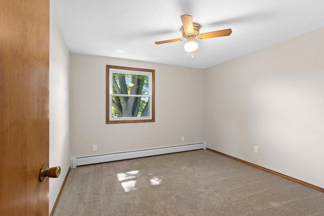 406 ST JUDE STREET, Green Bay, WI 54303