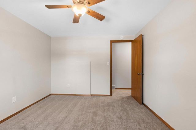 406 ST JUDE STREET, Green Bay, WI 54303