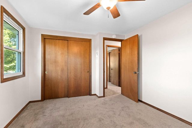 406 ST JUDE STREET, Green Bay, WI 54303