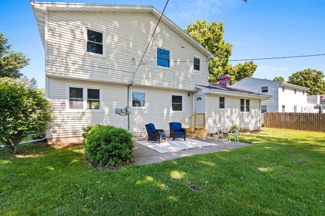 406 ST JUDE STREET, Green Bay, WI 54303